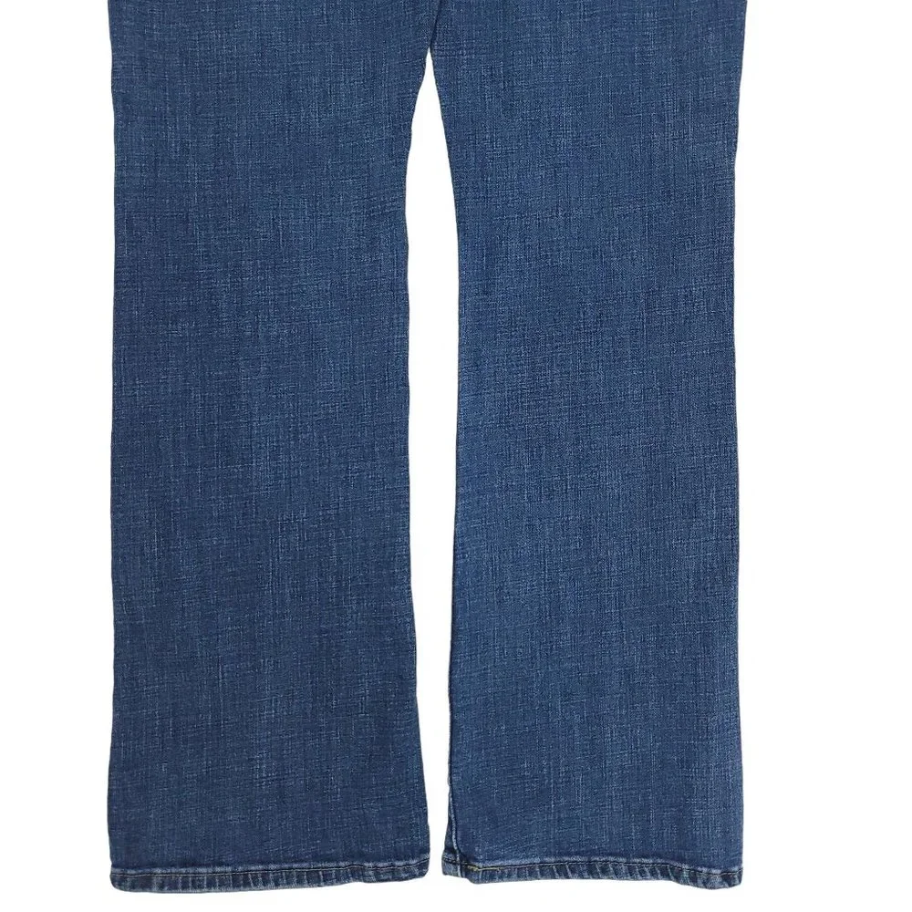 Levi Classic Boot Mid Rise Jeans Womens Size 10 Denim Medium Wash - Picture 6 of 8